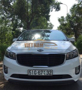 Kia Sendona 7-seats car rental in HCMC