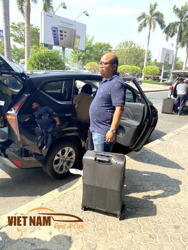 Vietnam Rent A Car With Driver – Vietnam Private Car
